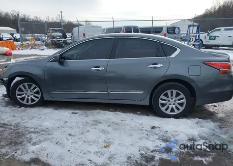 2014 Nissan Altima 2.5 S from USA, damaged, VIN 1N4AL3AP7EN389356